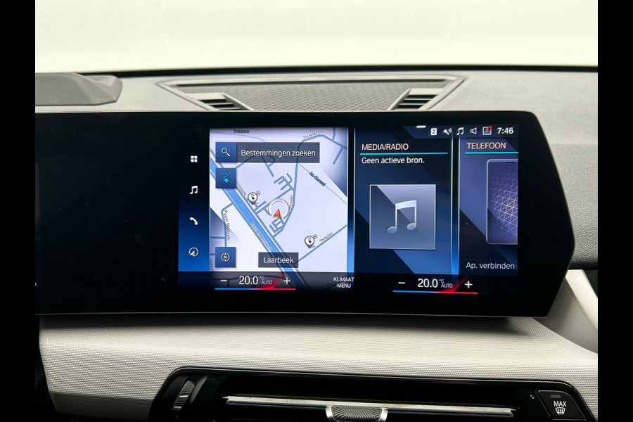 BMW iX1 XDrive30 Launch Edition 67 kWh | Carplay | SOH 99.6% | Leder | Harman/Kardon | Head-up display | Camera |