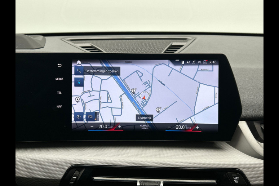 BMW iX1 XDrive30 Launch Edition 67 kWh | Carplay | SOH 99.6% | Leder | Harman/Kardon | Head-up display | Camera |