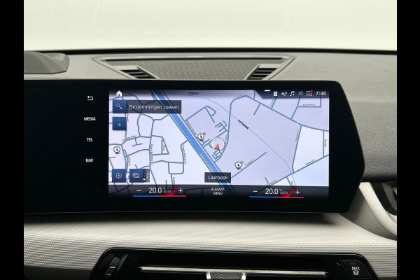 BMW iX1 XDrive30 Launch Edition 67 kWh | Carplay | SOH 99.6% | Leder | Harman/Kardon | Head-up display | Camera |