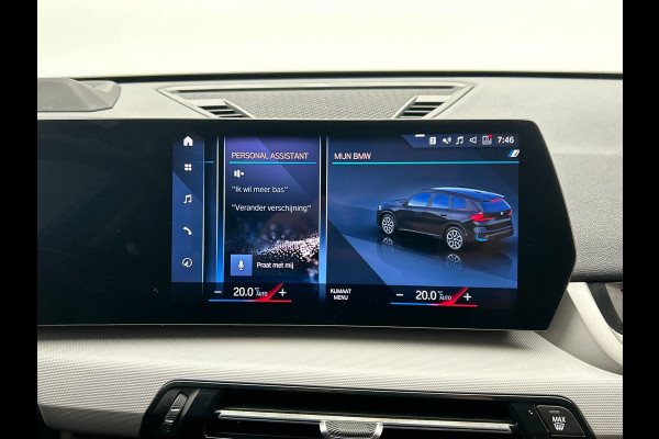 BMW iX1 XDrive30 Launch Edition 67 kWh | Carplay | SOH 99.6% | Leder | Harman/Kardon | Head-up display | Camera |