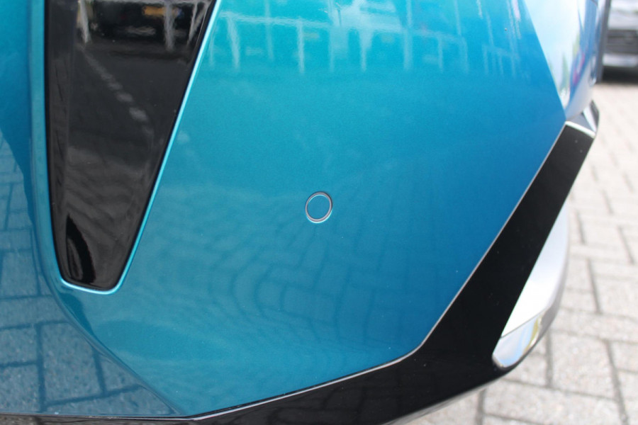 Peugeot E-5008 LAUNCH EDITION GT 325PK Dual Motor 73 kWh | PANORAMA SCHUIF / KANTELDAK | LEDEREN BEKLEDING NAPPA | ELEKTRISCH VERSTELBARE VOOR STOELEN, MET GEHEUGENFUNCTIE OP BESTUURDERSSTOEL | STOEL VERWARMING | STOEL MASAGE | ACHTERBANK VERWARMING | STUUR VERWARMING | WARMTE POMP | ALARM SYSTEEM | DRAADLOOS APPLE CARPLAY / ANDROID AUTO | DRAADLOZE TELEFOONLADER | VISIOPARK 360° HD CAMERA'S | DRIVE ASSIST 2.0 SEMI-AUTONOOMRIJDEN | SFEER VERLICHTING | DRAADLOZE TELEFOONLADER | ADAPTIVE CRUISE CONTROL | DODEHOEK DETECTIE | 7-PERSOONS |