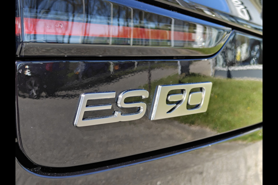 Volvo ES90 Single Motor Extended Range Ultra 92 kWh | Climate | Pilot Assist | B&W | 22"LMV | Getint glas |