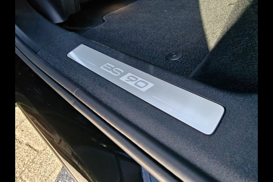 Volvo ES90 Single Motor Extended Range Ultra 92 kWh | Climate | Pilot Assist | B&W | 22"LMV | Getint glas |