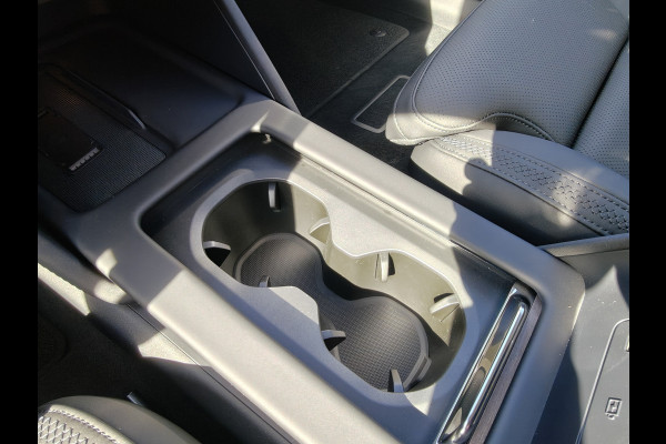 Volvo ES90 Single Motor Extended Range Ultra 92 kWh | Climate | Pilot Assist | B&W | 22"LMV | Getint glas |