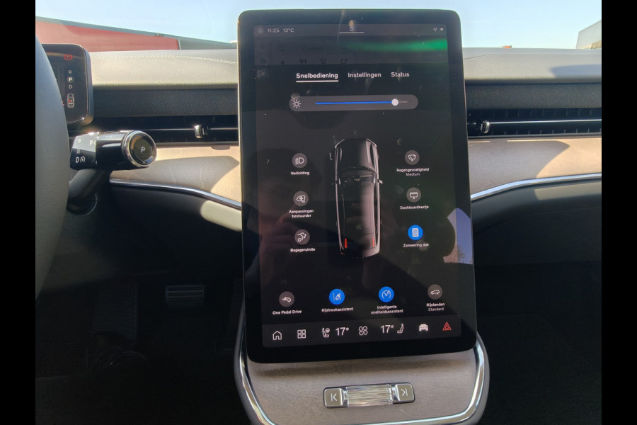 Volvo ES90 Single Motor Extended Range Ultra 92 kWh | Climate | Pilot Assist | B&W | 22"LMV | Getint glas |