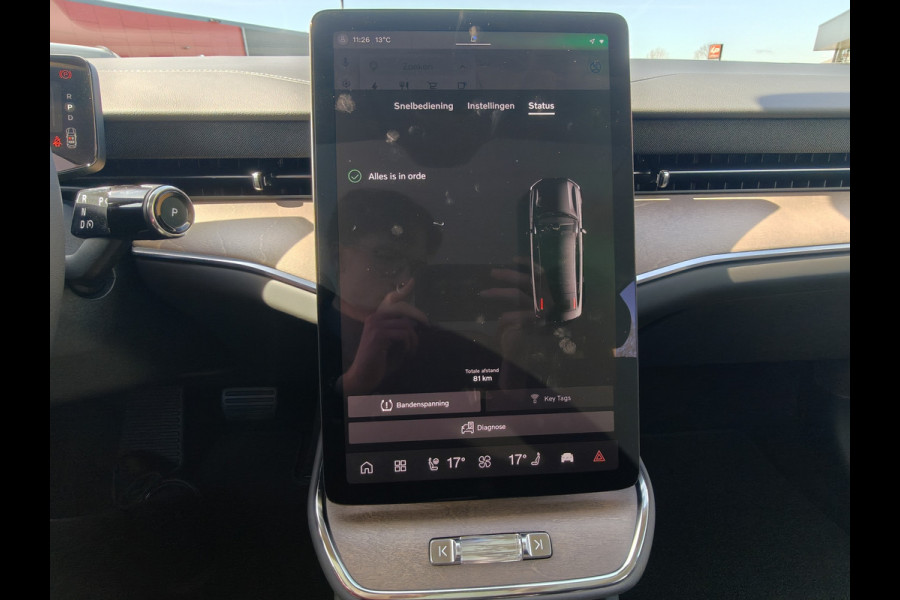 Volvo ES90 Single Motor Extended Range Ultra 92 kWh | Climate | Pilot Assist | B&W | 22"LMV | Getint glas |