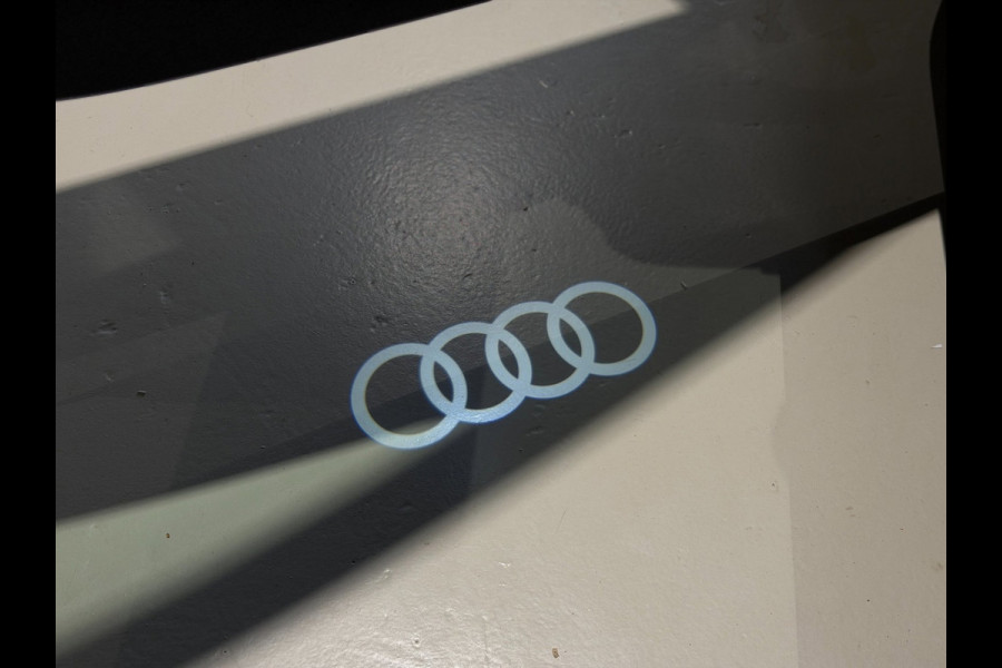 Audi A4 Avant 2.0 TFSI Sport|S line|Pano|Keyless|Massage|Black Edition|Camera