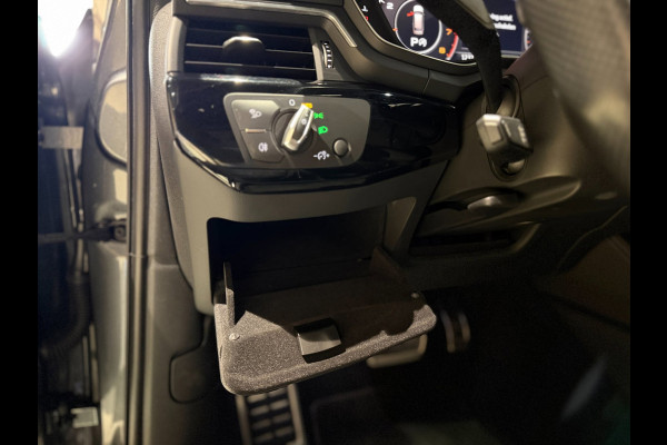 Audi A4 Avant 2.0 TFSI Sport|S line|Pano|Keyless|Massage|Black Edition|Camera