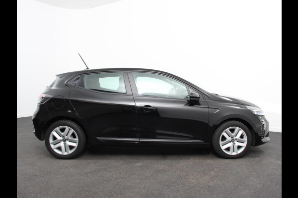 Renault Clio 1.0 TCe 90 Evolution Climate control Cruise control Camera Parkeersensoren achter Verwarmde voorstoelen Stuurverwarming LED Trekhaak Apple Carplay/ Android Auto