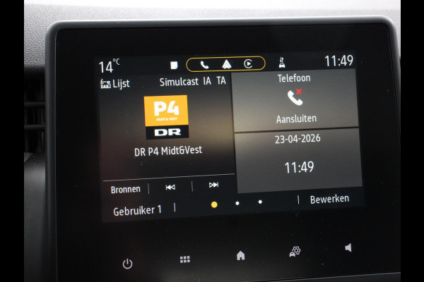 Renault Clio 1.0 TCe 90 Evolution Climate control Cruise control Camera Parkeersensoren achter Verwarmde voorstoelen Stuurverwarming LED Trekhaak Apple Carplay/ Android Auto