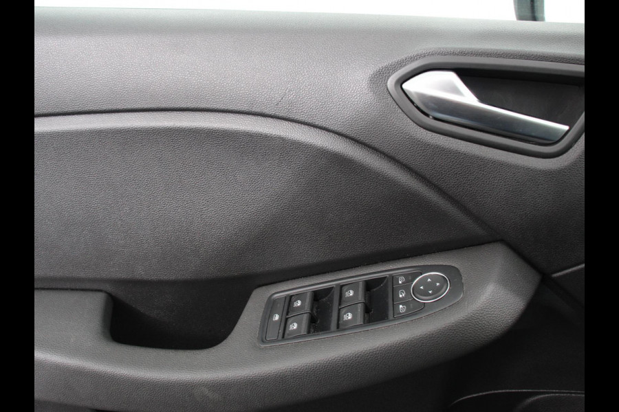 Renault Clio 1.0 TCe 90 Evolution Climate control Cruise control Camera Parkeersensoren achter Verwarmde voorstoelen Stuurverwarming LED Trekhaak Apple Carplay/ Android Auto