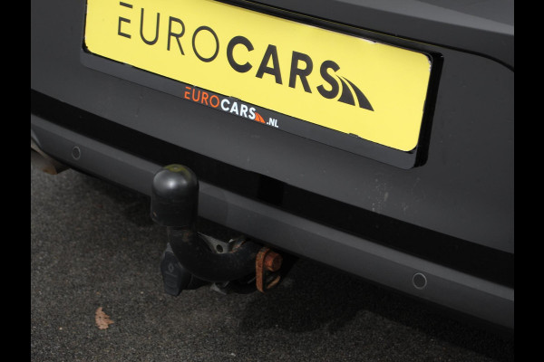 Renault Clio 1.0 TCe 90 Evolution Climate control Cruise control Camera Parkeersensoren achter Verwarmde voorstoelen Stuurverwarming LED Trekhaak Apple Carplay/ Android Auto