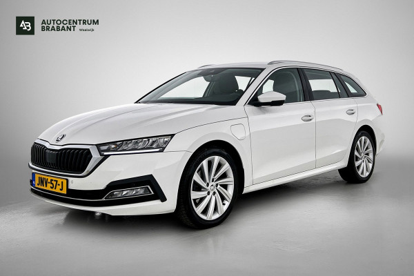 Škoda Octavia Combi 1.4 TSI iV PHEV Sportline Business(Goed OnderH, Carplay/ Android, Camera, Elektrische Stoelen, StoelV, Etc)