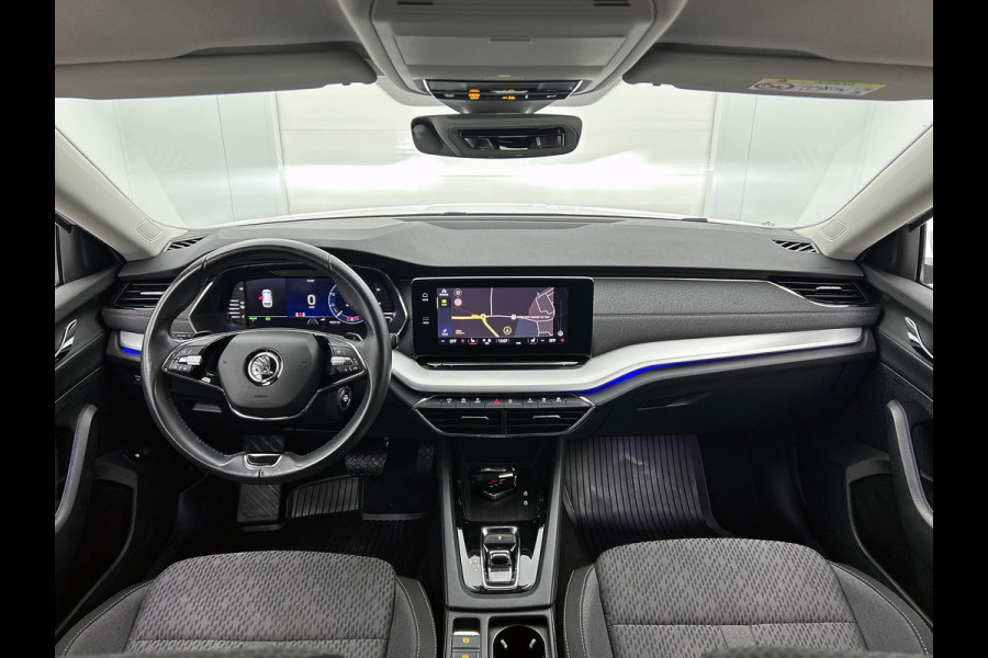 Škoda Octavia Combi 1.4 TSI iV PHEV Sportline Business(Goed OnderH, Carplay/ Android, Camera, Elektrische Stoelen, StoelV, Etc)
