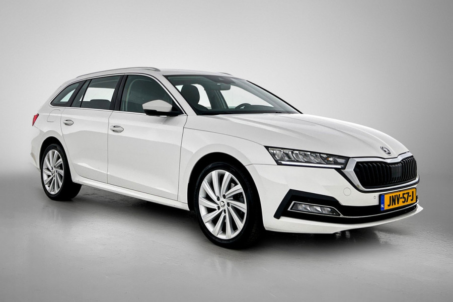 Škoda Octavia Combi 1.4 TSI iV PHEV Sportline Business(Goed OnderH, Carplay/ Android, Camera, Elektrische Stoelen, StoelV, Etc)