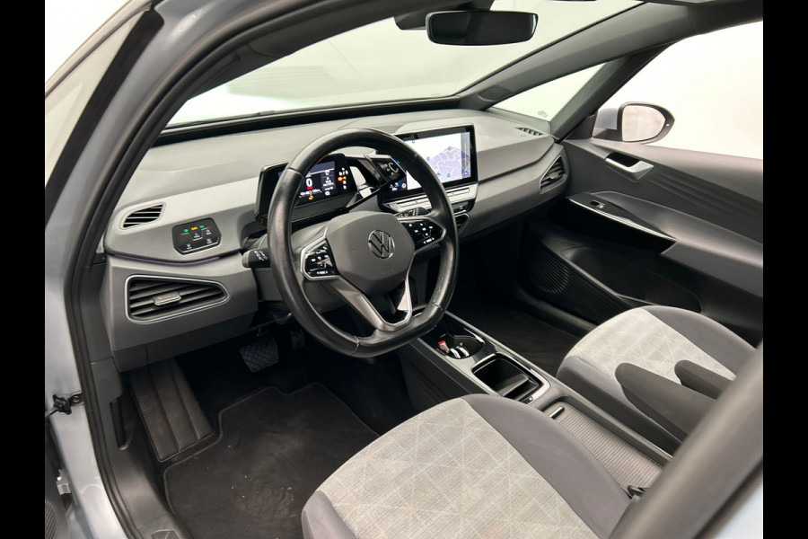 Volkswagen ID.3 Life 58 kWh | Origineel Nederlands | SOH 91.38% | Carplay | Adaptive-cruise | Stoelverwarming |