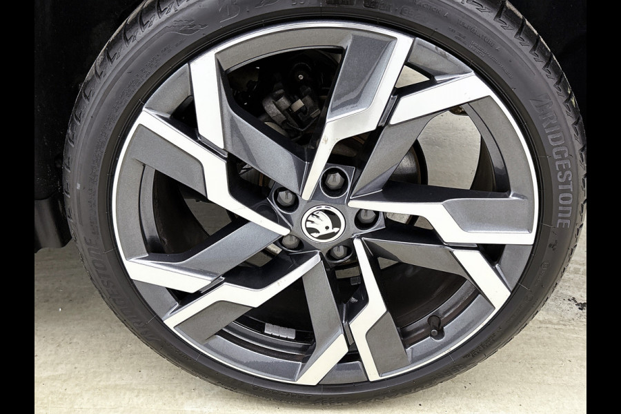Škoda Karoq 1.5 TSI ACT Sportline Business | PANORAMADAK | 360 CAMERA | WINTERPACK | KEYLESS | NAVI | ELEKTR. ACHTERKLEP