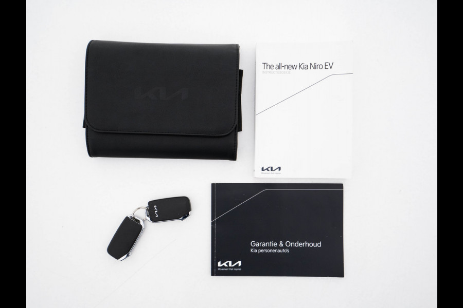 Kia Niro EV DynamicLine 64.8 kWh [ 3-Fase ] {SOH-100%} (INCL.BTW) *LEATHER-FABRIC | ADAPTIVE-CRUISE | DIGI-COCKPIT | KEYLESS | CAMERA | DAB | COMFORT-SEATS | SHIFT-PADDLES | ECC | PDC | 17''ALU*