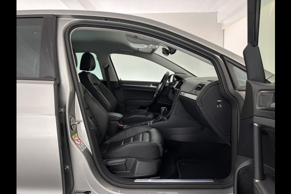 Volkswagen e-Golf E-DITION (INCL-BTW) *HEATPUMP | LEATHER | ADAPTIVE-CRUISE | FULL-LED | DYNAUDIO | DIGI-COCKPIT | NAVI-FULLMAP | CAMERA | KEYLESS | AMBIENT-LIGHT | DAB | ECC | CCS-FASTLOADER | PDC | 17''ALU*