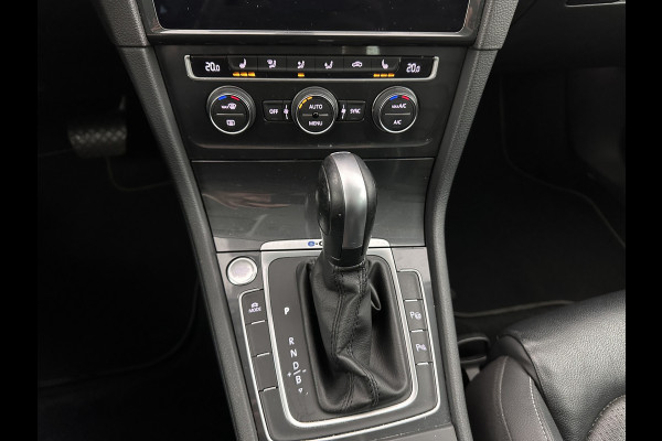 Volkswagen e-Golf E-DITION (INCL-BTW) *HEATPUMP | LEATHER | ADAPTIVE-CRUISE | FULL-LED | DYNAUDIO | DIGI-COCKPIT | NAVI-FULLMAP | CAMERA | KEYLESS | AMBIENT-LIGHT | DAB | ECC | CCS-FASTLOADER | PDC | 17''ALU*