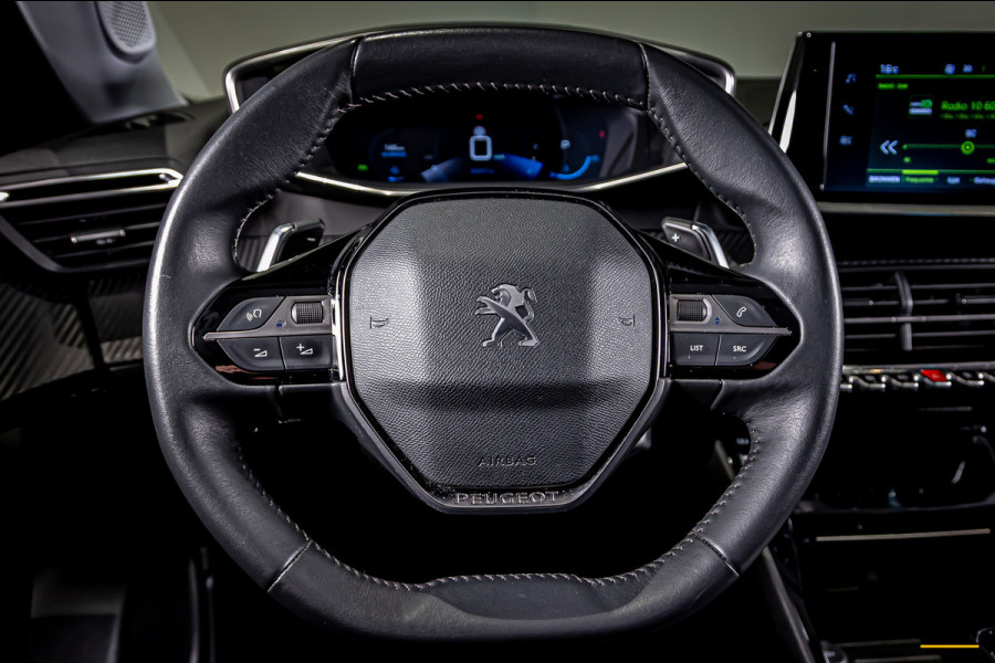 Peugeot 2008 1.2 PureTech Allure Pack|NAP|Trekhaak|Cam|CarPlay