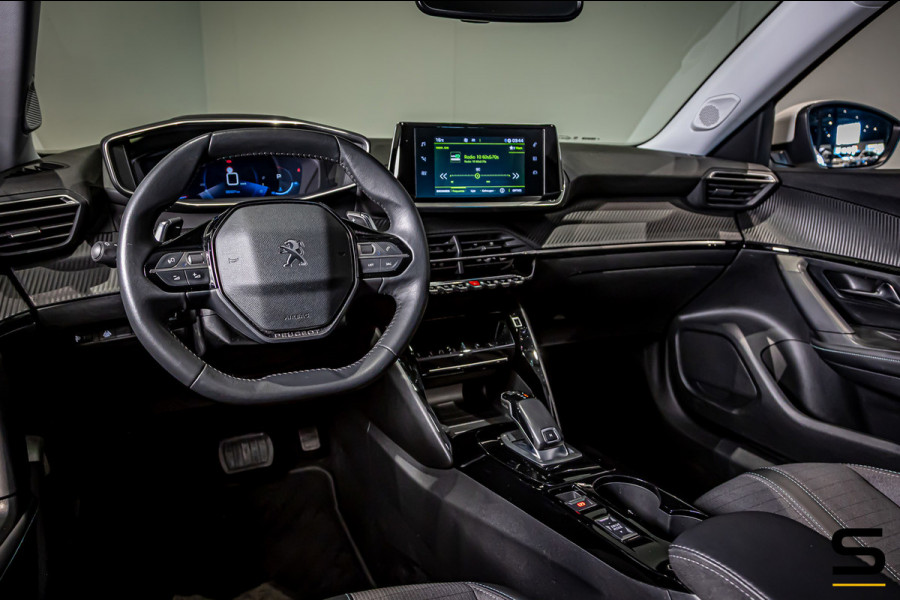 Peugeot 2008 1.2 PureTech Allure Pack|NAP|Trekhaak|Cam|CarPlay