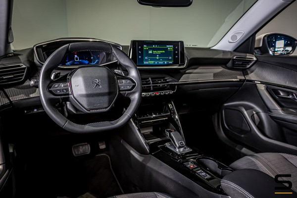 Peugeot 2008 1.2 PureTech Allure Pack|NAP|Trekhaak|Cam|CarPlay