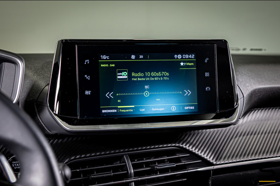 Peugeot 2008 1.2 PureTech Allure Pack|NAP|Trekhaak|Cam|CarPlay