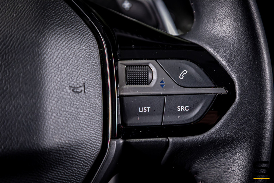 Peugeot 2008 1.2 PureTech Allure Pack|NAP|Trekhaak|Cam|CarPlay