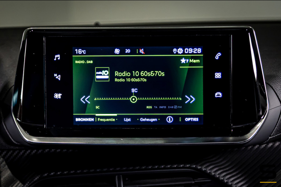 Peugeot 2008 1.2 PureTech Allure Pack|NAP|Trekhaak|Cam|CarPlay