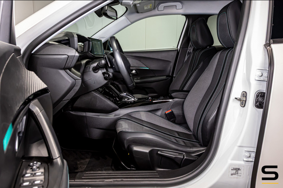 Peugeot 2008 1.2 PureTech Allure Pack|NAP|Trekhaak|Cam|CarPlay