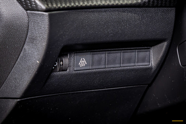 Peugeot 2008 1.2 PureTech Allure Pack|NAP|Trekhaak|Cam|CarPlay