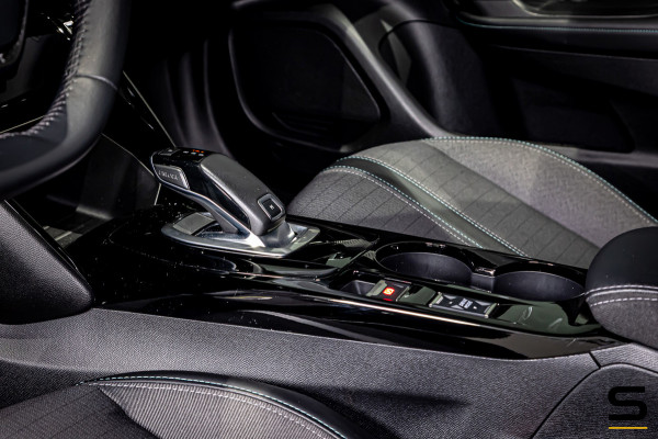 Peugeot 2008 1.2 PureTech Allure Pack|NAP|Trekhaak|Cam|CarPlay