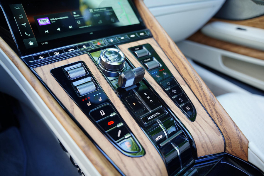 Aston Martin DB12 Volante 4.0 V8 / NEW SERVICE / NL-AUTO