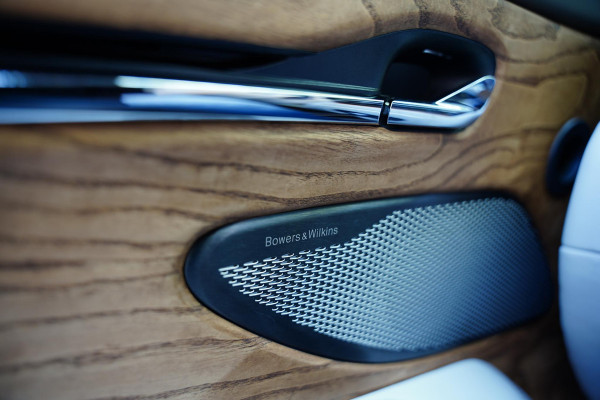 Aston Martin DB12 Volante 4.0 V8 / NEW SERVICE / NL-AUTO