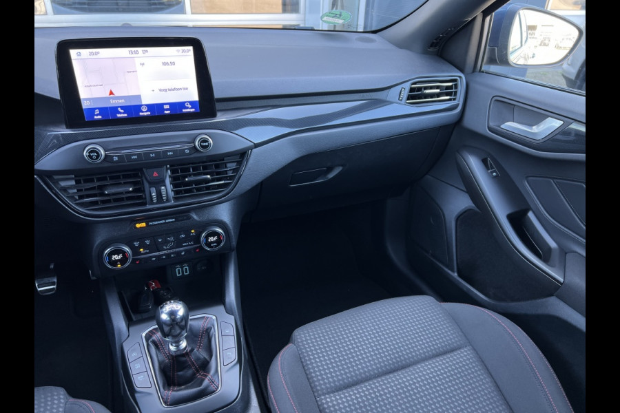 Ford FOCUS Wagon 1.0 EBH ST LINE. X Winterpack / Headup / LED