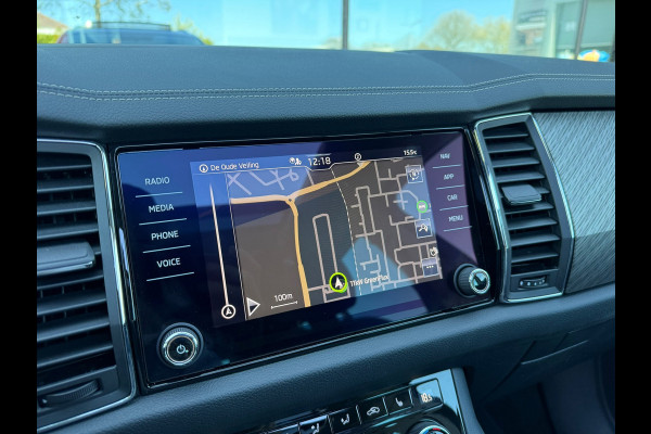Škoda Kodiaq 1.5 TSI Business Edition Plus 7p. - Automaat - Pano/Schuifdak - Navi - Winterpakket