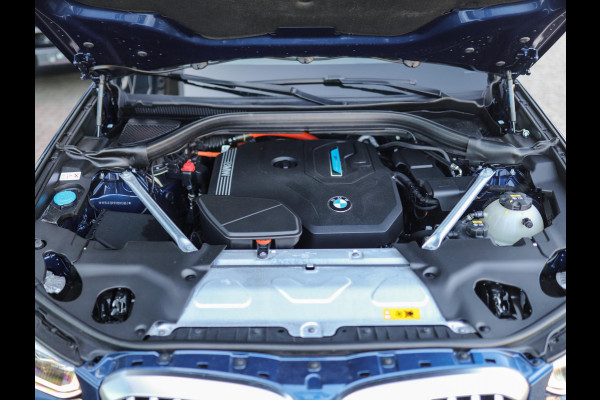 BMW X3 xDrive30e High Executive | 360° Camera | Pano | Leder