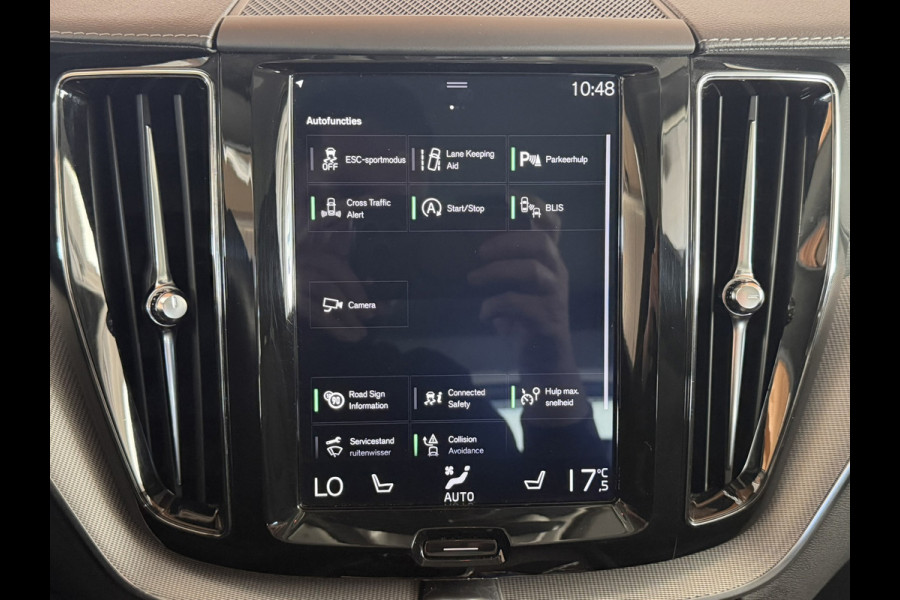 Volvo XC60 2.0 T5 Inscription Automaat Leder Memory Seats Stoelverwarming Trekhaak Carplay Cruise Navigatie