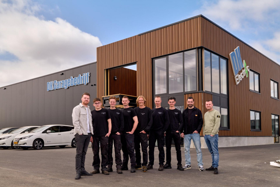 Polestar 2 Long Range Dual Motor Plus Pilot 78kWh|90,35% SOH|TREKHAAK|PANO|MEMORY|360+V+A-CAMERA|STOEL,STUURVERW|ACC|INCL|1 EIG|NL