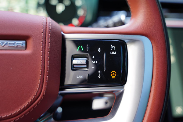 Land Rover Range Rover P 615 SV / Two-Tone Interieur / NL-Auto / BTW
