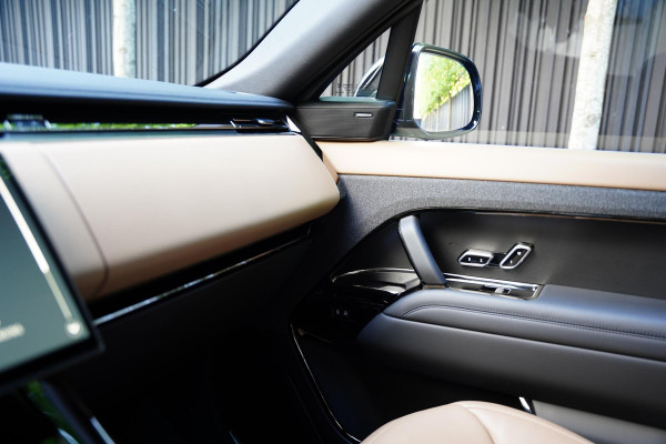 Land Rover Range Rover Sport P 460 E Dynamic / Panoramadak / Meridian