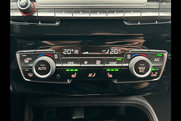 BMW X2 SDrive20i High Executive Automaat | Trekhaak | Navigatie | Climate-control | Cruise-control | Stoelverwarming |