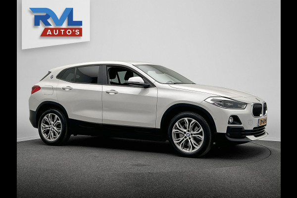 BMW X2 SDrive20i High Executive Automaat | Trekhaak | Navigatie | Climate-control | Cruise-control | Stoelverwarming |