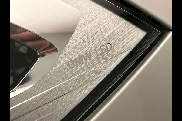 BMW X2 SDrive20i High Executive Automaat | Trekhaak | Navigatie | Climate-control | Cruise-control | Stoelverwarming |