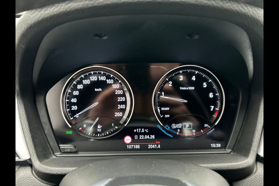 BMW X2 SDrive20i High Executive Automaat | Trekhaak | Navigatie | Climate-control | Cruise-control | Stoelverwarming |