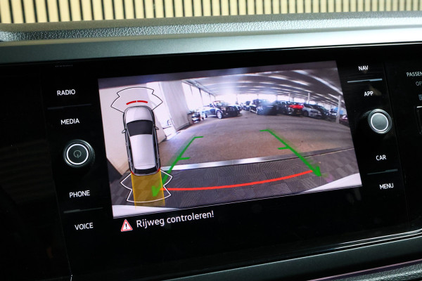Volkswagen Polo 1.0 TSI R-Line Business AVM DSG CARPLAY ACC PANO CAMERA CLIMA '22