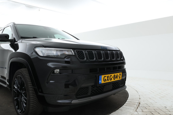 Jeep Compass 4xe 240 Plug-in Hybrid Electric 80th Anniversary Trekhaak, Automaat, Full Black!