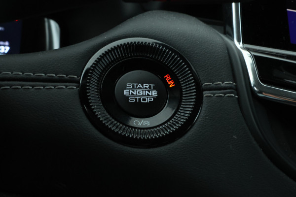 Jeep Compass 4xe 240 Plug-in Hybrid Electric 80th Anniversary Trekhaak, Automaat, Full Black!