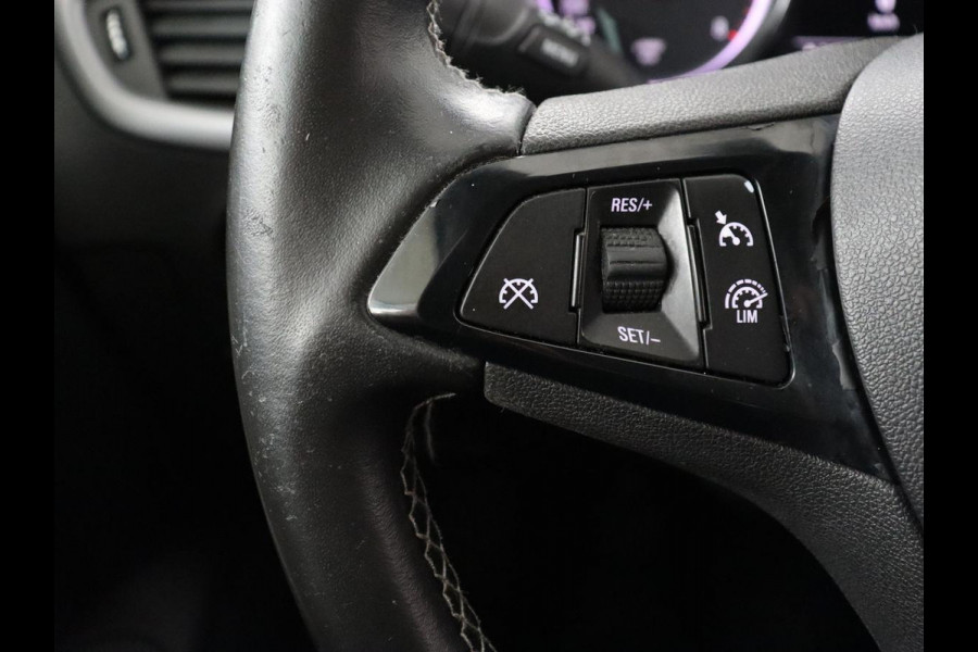 Opel Astra 1.0 Turbo Online Edition | Carplay | Navigatie | Climate control | Parkeerhulp | Cruise control | Bluetooth | Getint glas